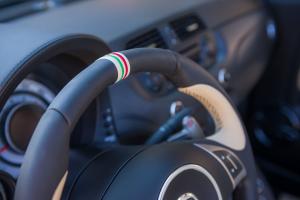 Abarth 695 Edizione Maserati 2013 года  (JP)
